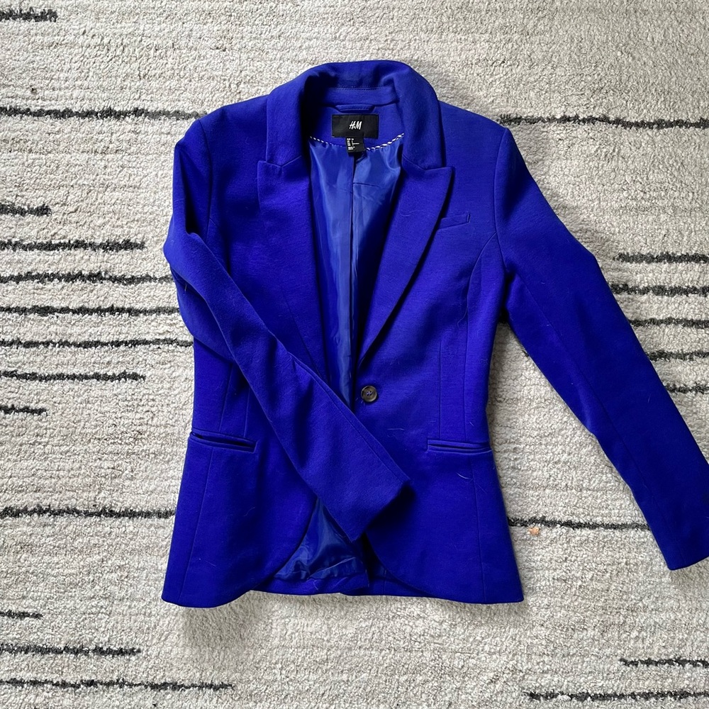 H&M size 4 royal blue blazer